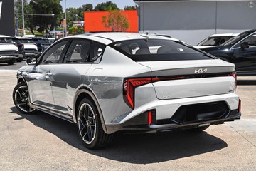 https://dvg-vehicle-assets.s3.amazonaws.com/1053976/utscb1sxqievoqo0ni2f12no4.jpg