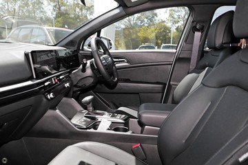 https://dvg-vehicle-assets.s3.amazonaws.com/1054073/523ylw3ynn7ra8tzd0qqbnr15.jpg
