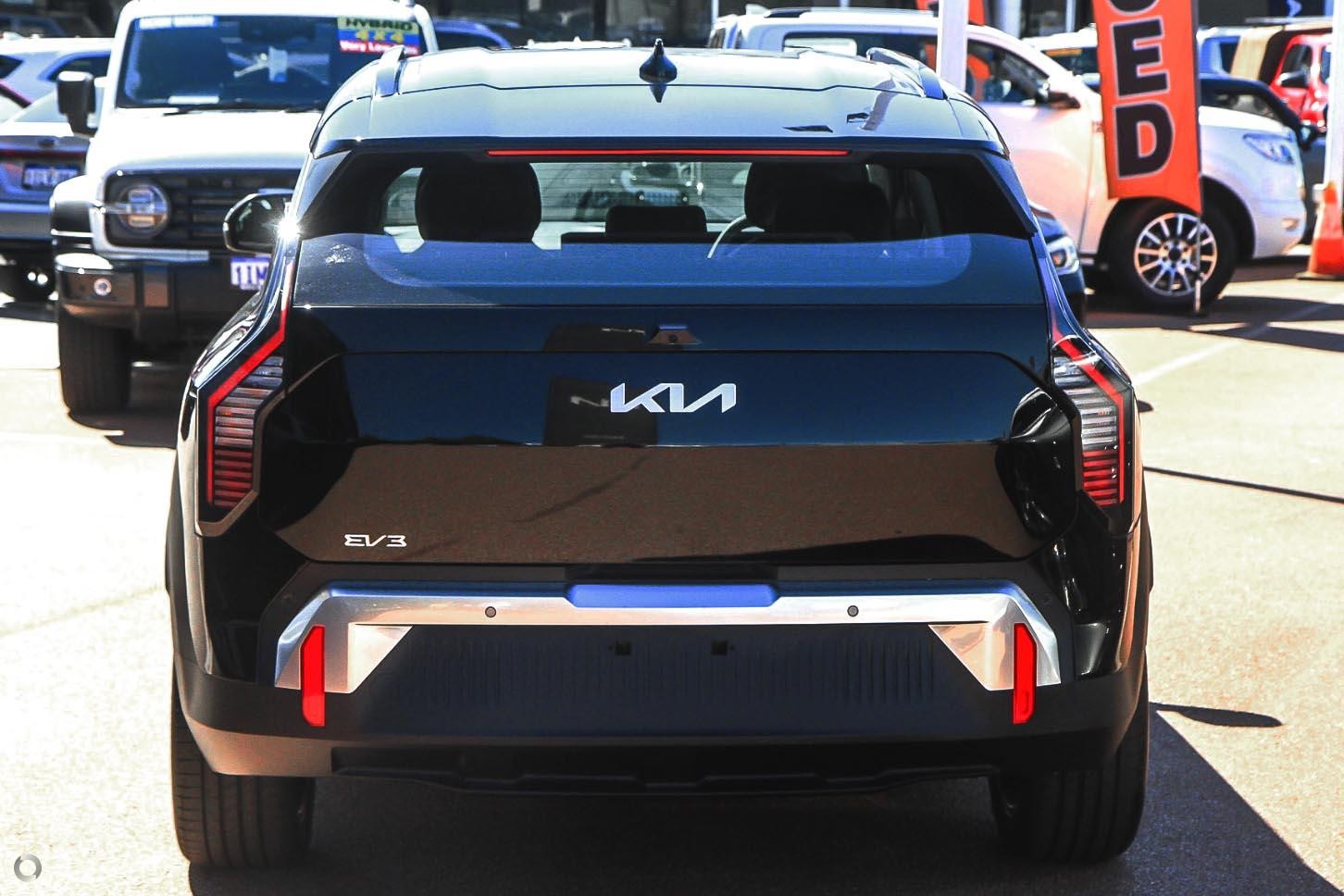 Kia Ev3 image 3