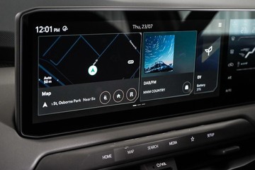 https://dvg-vehicle-assets.s3.amazonaws.com/1063429/khaqb46uowqzbs9jjbj98su4.jpg
