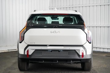 https://dvg-vehicle-assets.s3.amazonaws.com/1063441/afd8h1zn4rwc6kvyen4v1rhjh.jpg
