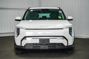 https://dvg-vehicle-assets.s3.amazonaws.com/1063441/bhq37e9xtdi3ww4tebcs1cjnp.jpg