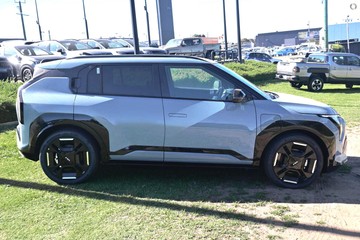 https://dvg-vehicle-assets.s3.amazonaws.com/1064433/kev4qb3o8dsnd2rl63yfzxi2.jpg
