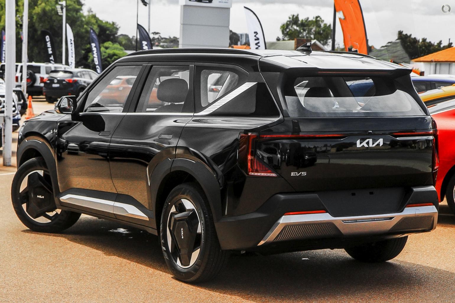 Kia Ev5 image 4
