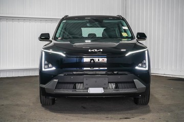 https://dvg-vehicle-assets.s3.amazonaws.com/1089215/4fyv8pn6q294po6yk6hv6nvgr.jpg