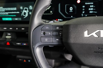 https://dvg-vehicle-assets.s3.amazonaws.com/1089215/9ksuufwkeas6cvjqncl9ds83x.jpg
