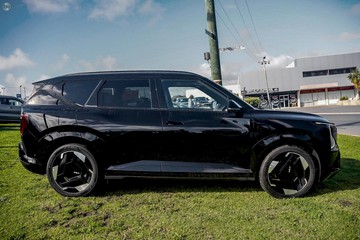 https://dvg-vehicle-assets.s3.amazonaws.com/1095219/8kamx1d7p8jl5faa6cvzr5hi7.jpg