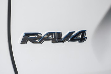 https://dvg-vehicle-assets.s3.amazonaws.com/1102092/a1ff1183ae1b7035f8ea6ed120a2c604.jpg