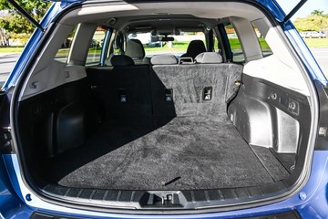 https://dvg-vehicle-assets.s3.amazonaws.com/1102153/5a4169567d2bbc391a3448af8c317e68.jpg