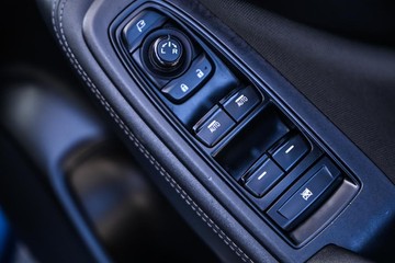https://dvg-vehicle-assets.s3.amazonaws.com/1102153/a0a110e4a624ce794eee7123fbbf0888.jpg