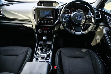 https://dvg-vehicle-assets.s3.amazonaws.com/1102153/eba4295299c1b147a6e05a3cd79470a2.jpg