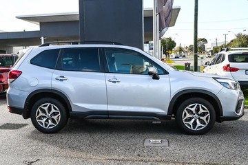 https://dvg-vehicle-assets.s3.amazonaws.com/1102208/6d217c0baa8867d7c32ccfcbb1fb1567.jpg
