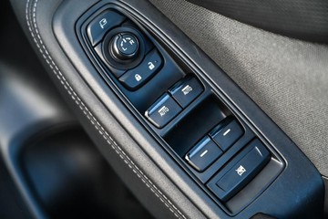 https://dvg-vehicle-assets.s3.amazonaws.com/1102208/c157c3b38b2dd18311ecff43a992972a.jpg