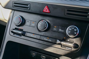 https://dvg-vehicle-assets.s3.amazonaws.com/1102222/1e08ebbf6a946b9a5798c0ec6a8a0f39.jpg