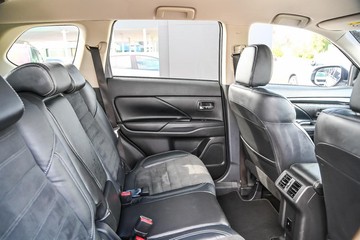 https://dvg-vehicle-assets.s3.amazonaws.com/1102229/4be670d5813f3eb985c808420af26603.jpg