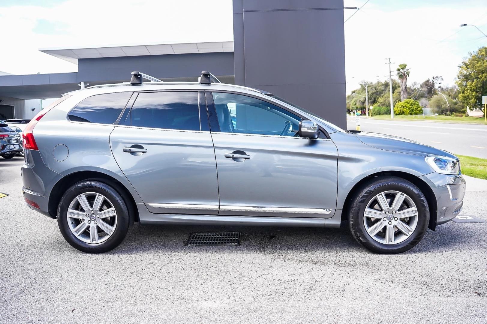 Volvo Xc60 image 2