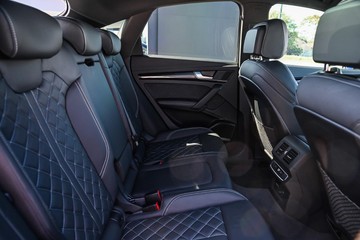 https://dvg-vehicle-assets.s3.amazonaws.com/1102289/19os3zezpmomlz7e0mnwfdq8m.jpg