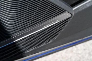 https://dvg-vehicle-assets.s3.amazonaws.com/1102289/4q2w9efe2og741nbasl9nid19.jpg