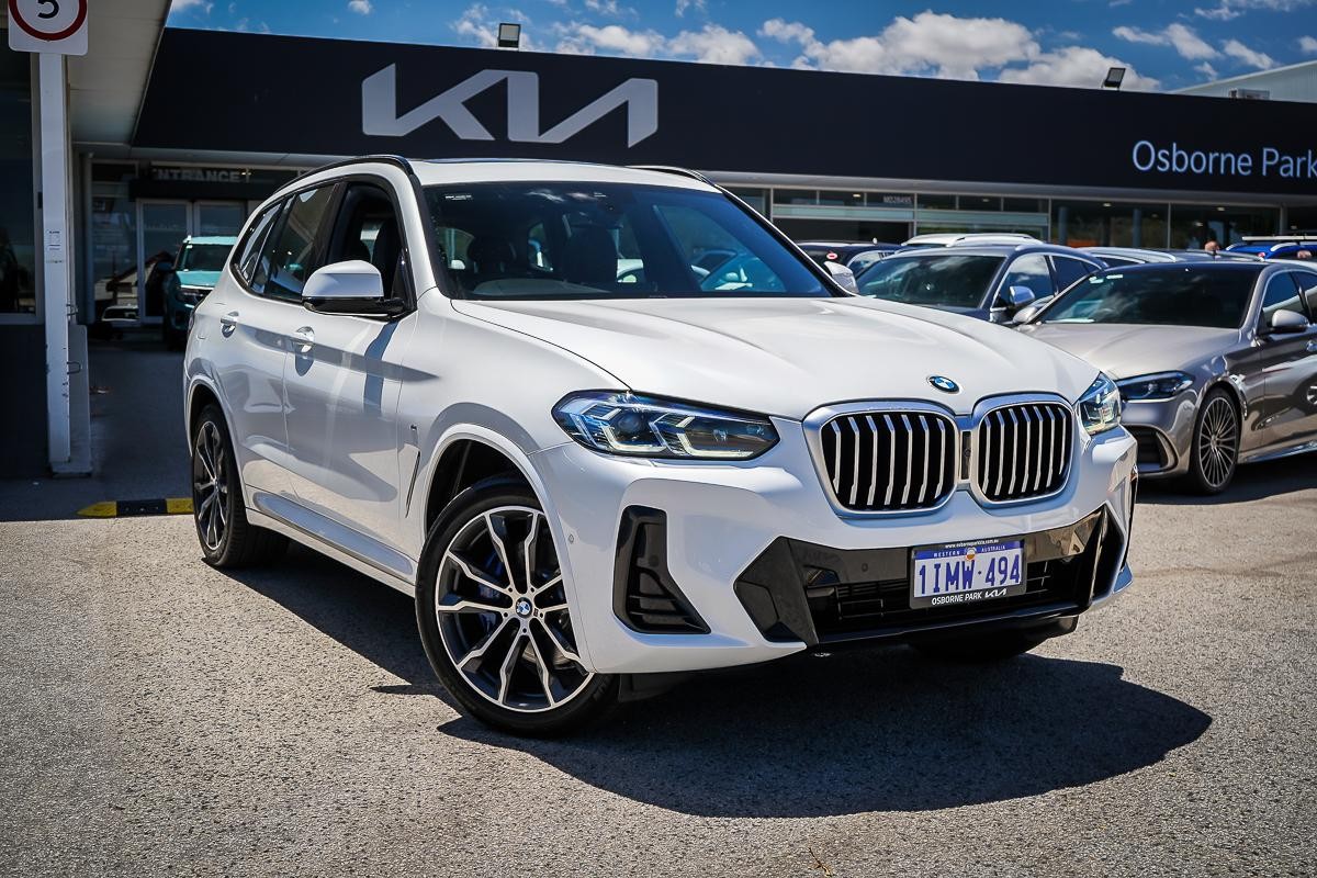 BMW X3 image 1