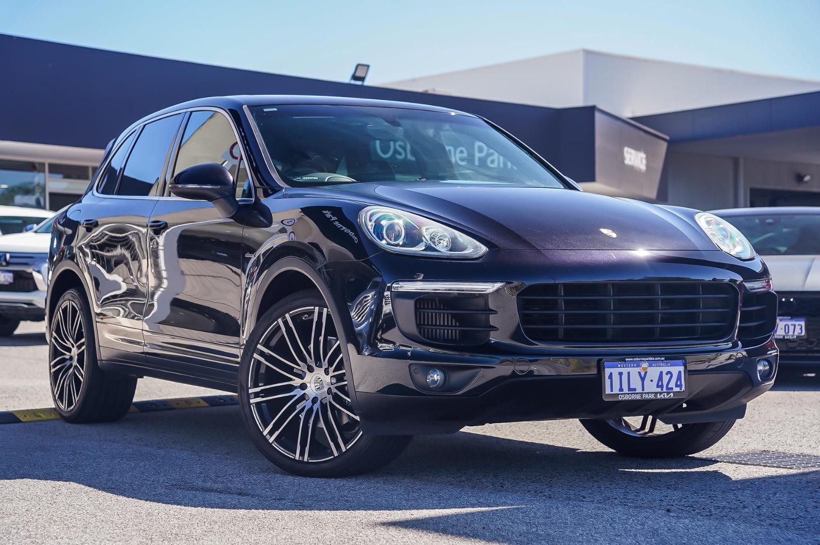 Porsche Cayenne image 1