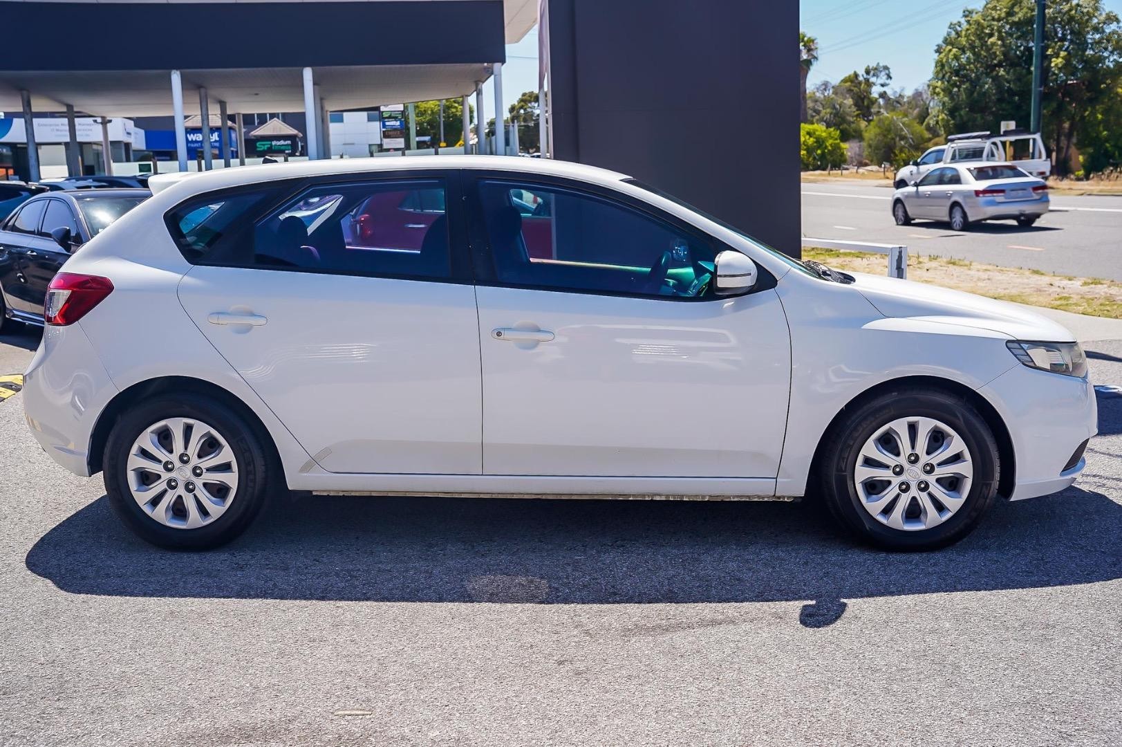 Kia Cerato image 3