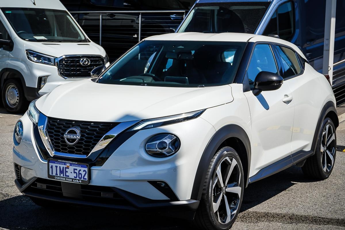 Nissan Juke image 4