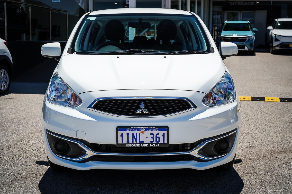 Mitsubishi Mirage image 2