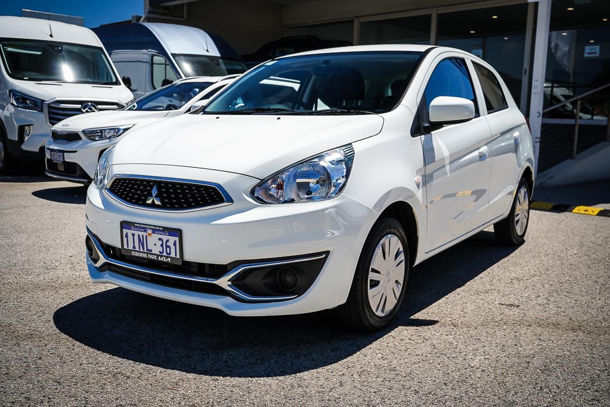 Mitsubishi Mirage image 3