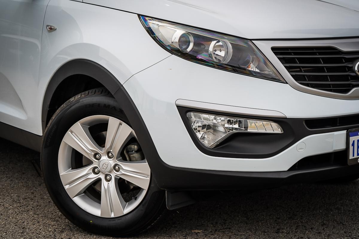 Kia Sportage image 2