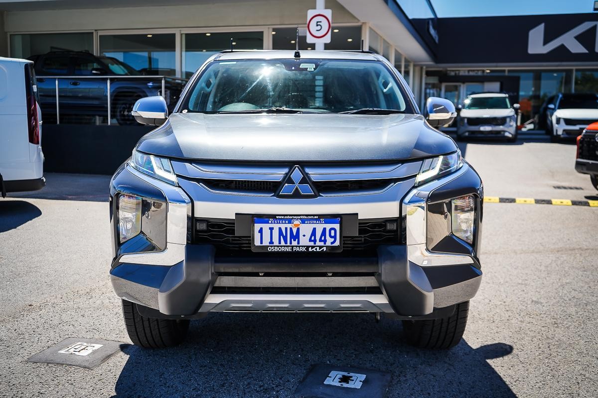 Mitsubishi Triton image 4