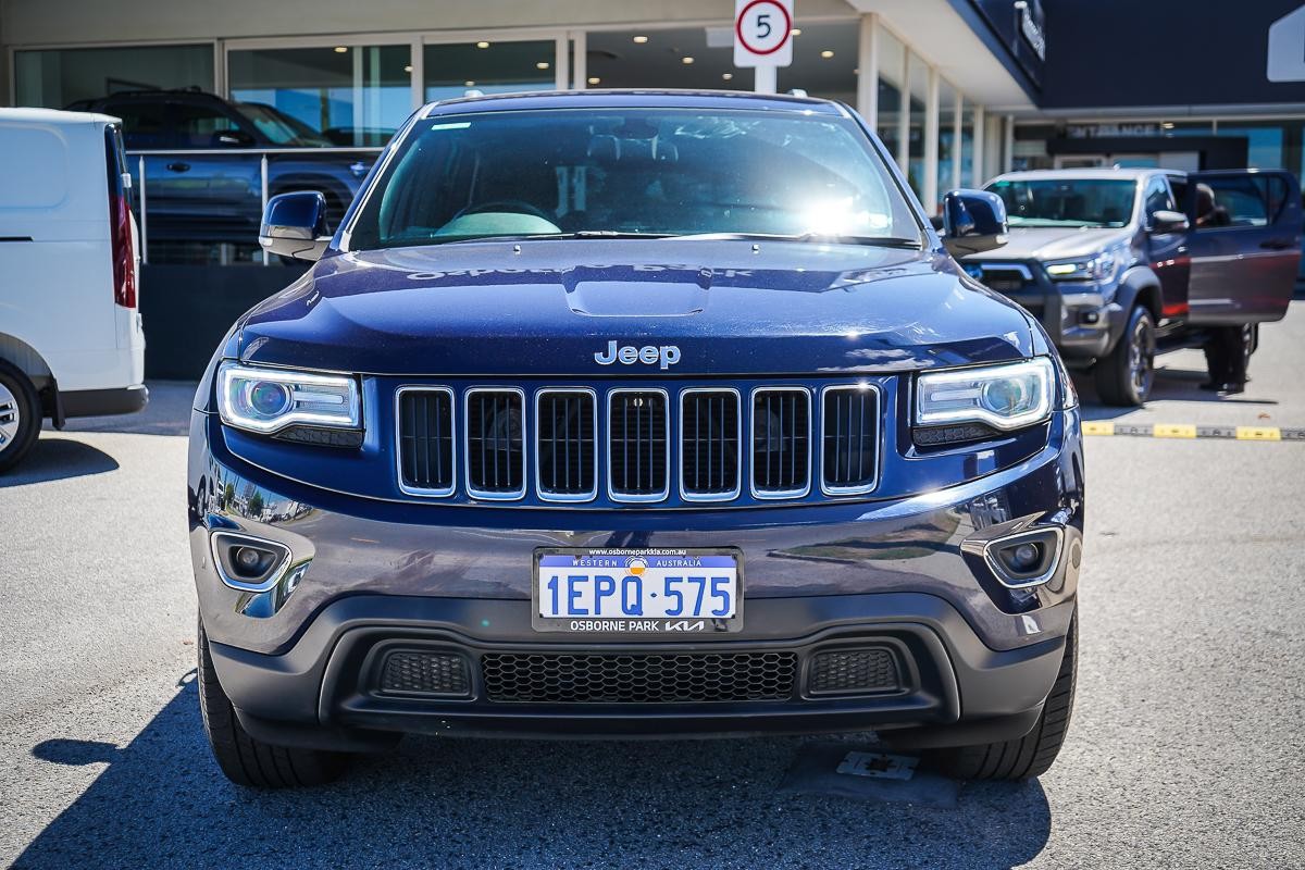 Jeep Grand Cherokee image 4