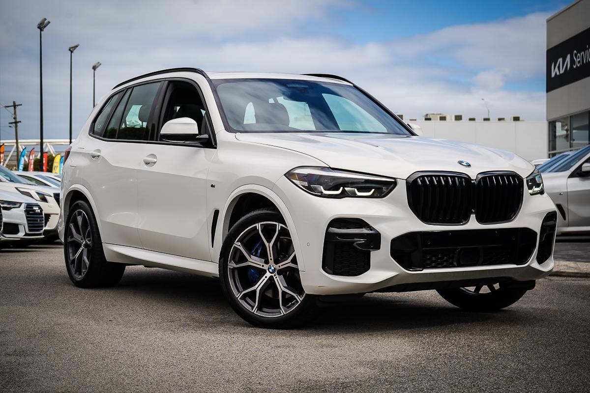 BMW X5 image 1