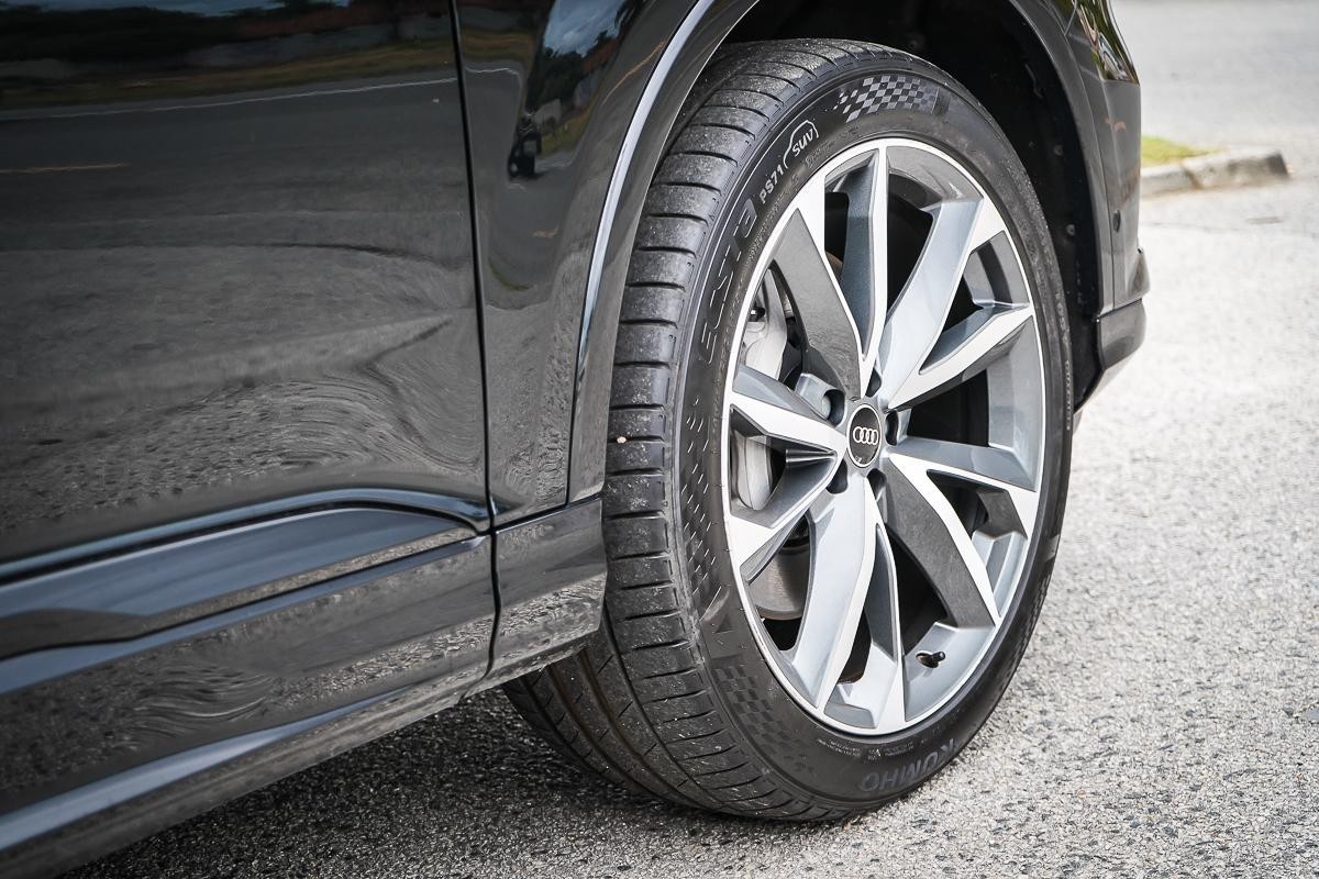 Audi Q7 image 3