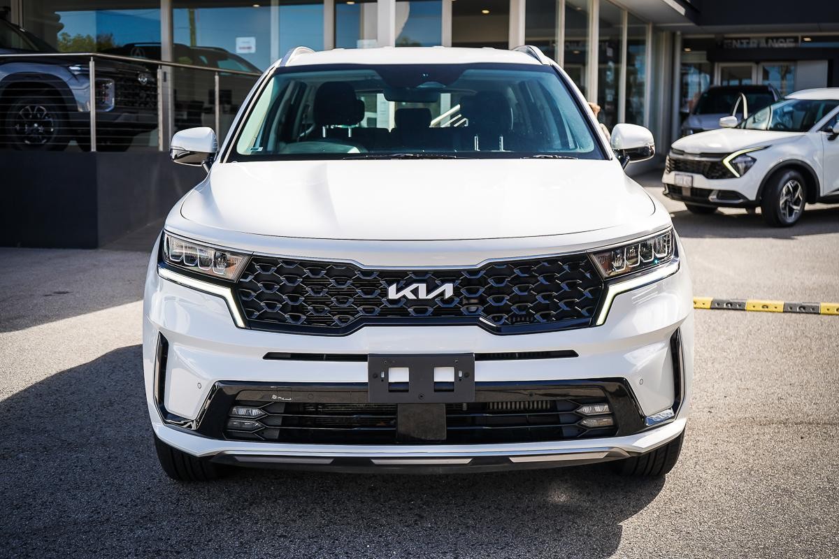Kia Sorento image 4