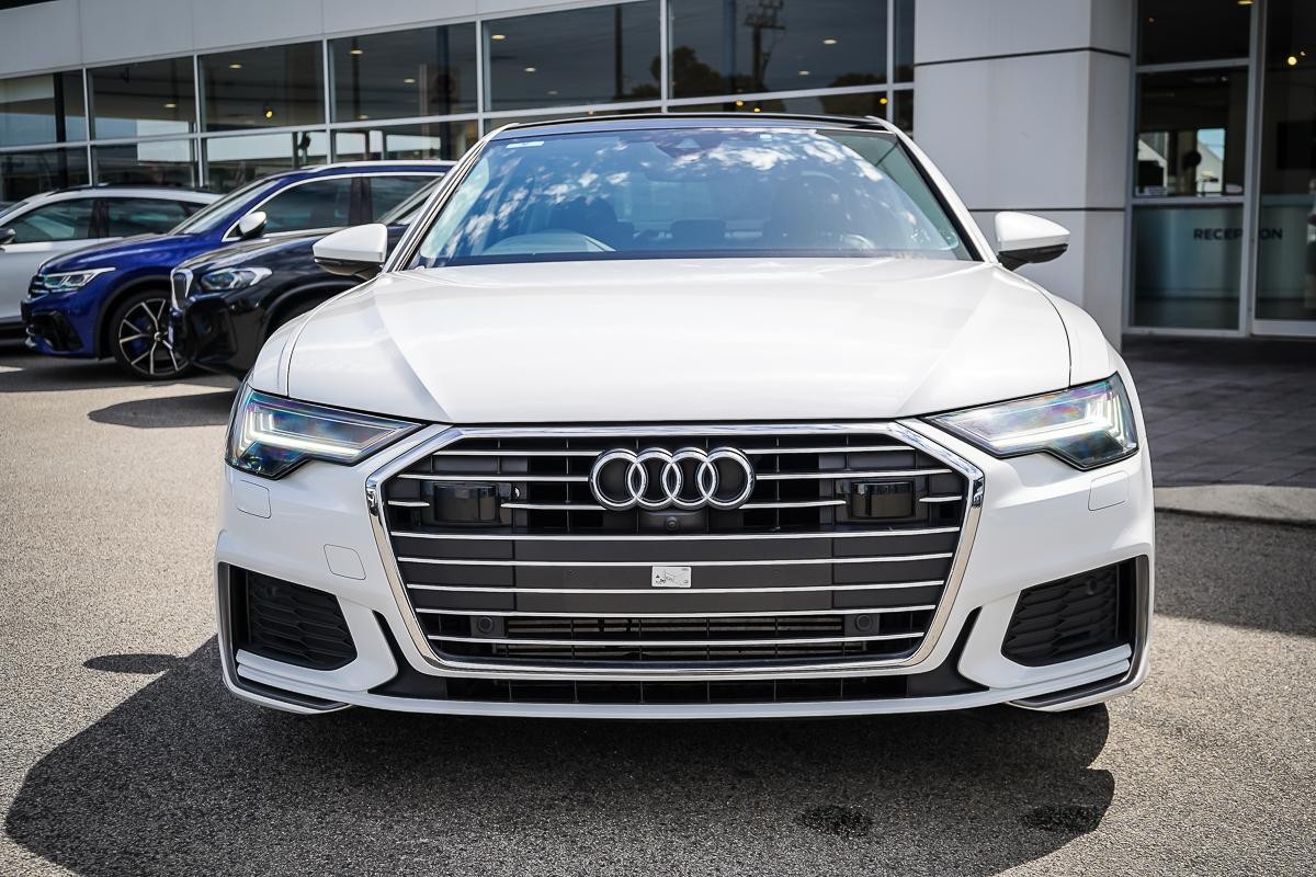 Audi A6 image 4