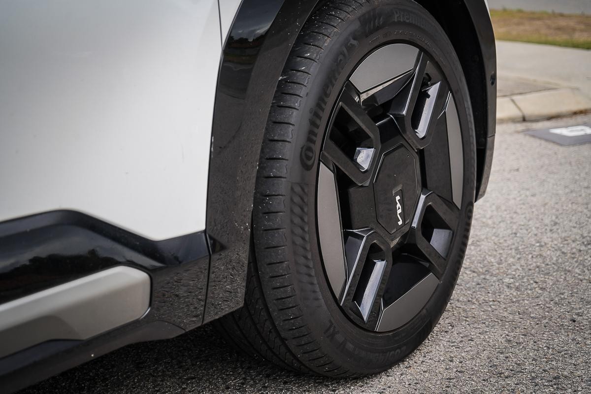 Kia Ev9 image 3