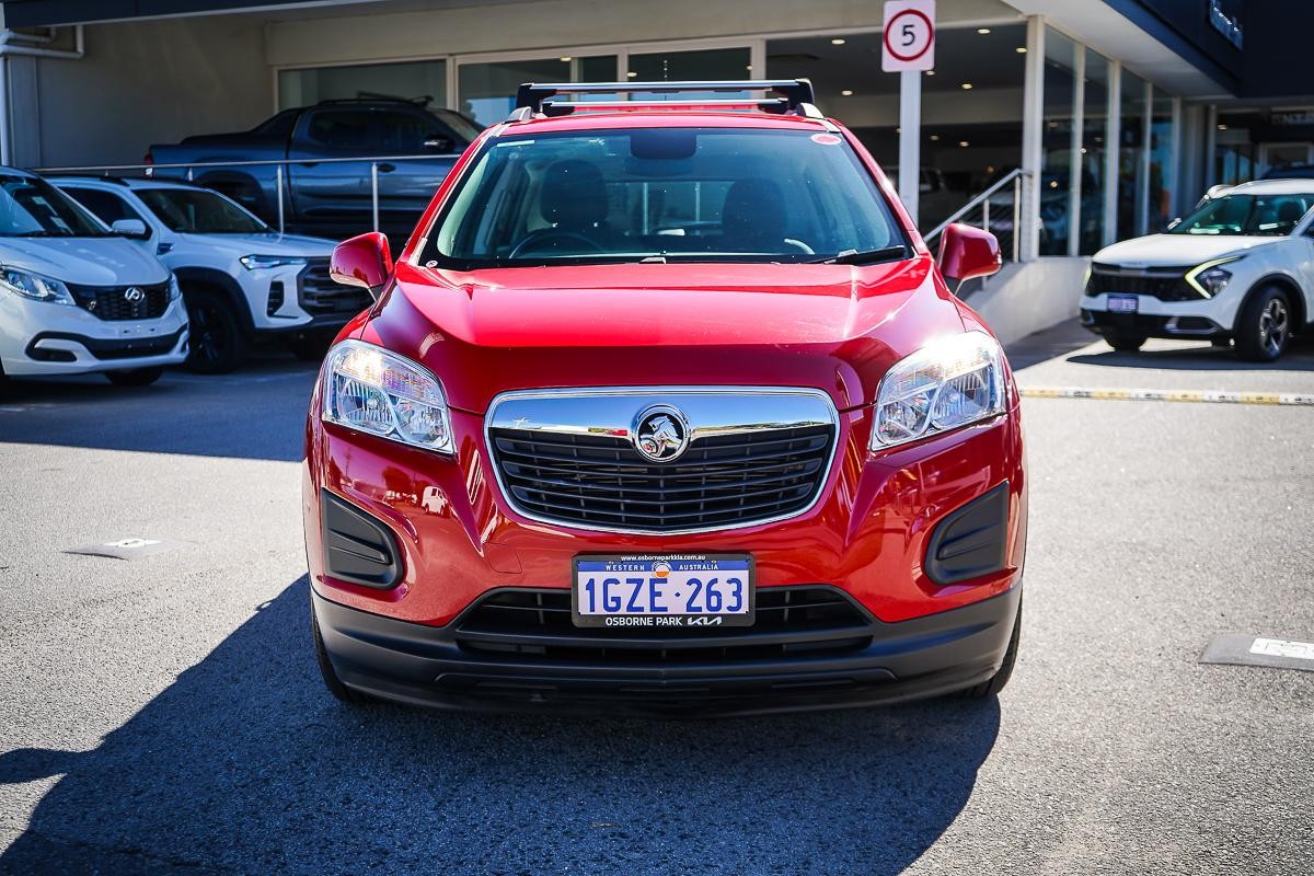 Holden Trax image 4