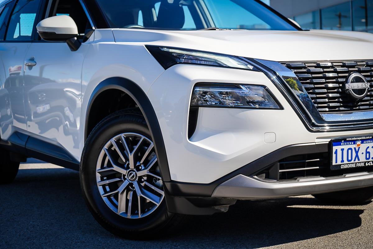 Nissan X-trail image 2