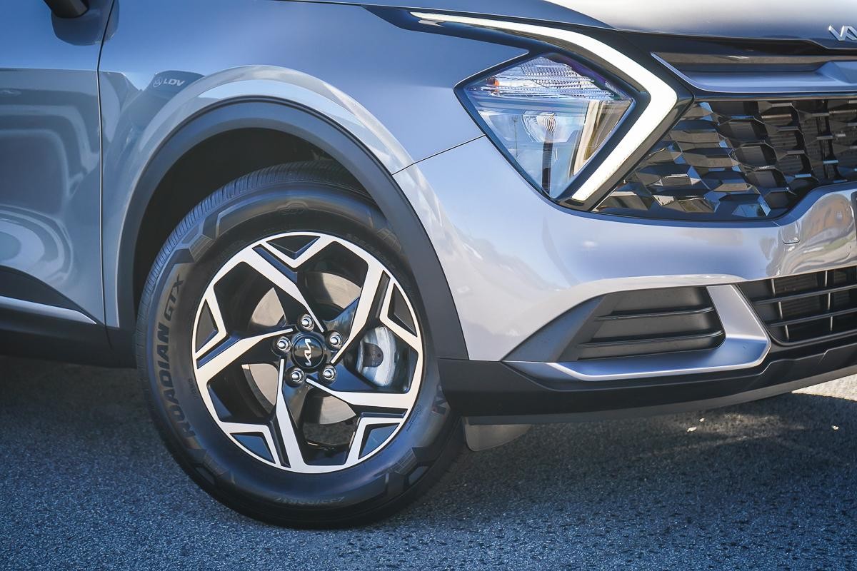 Kia Sportage image 2