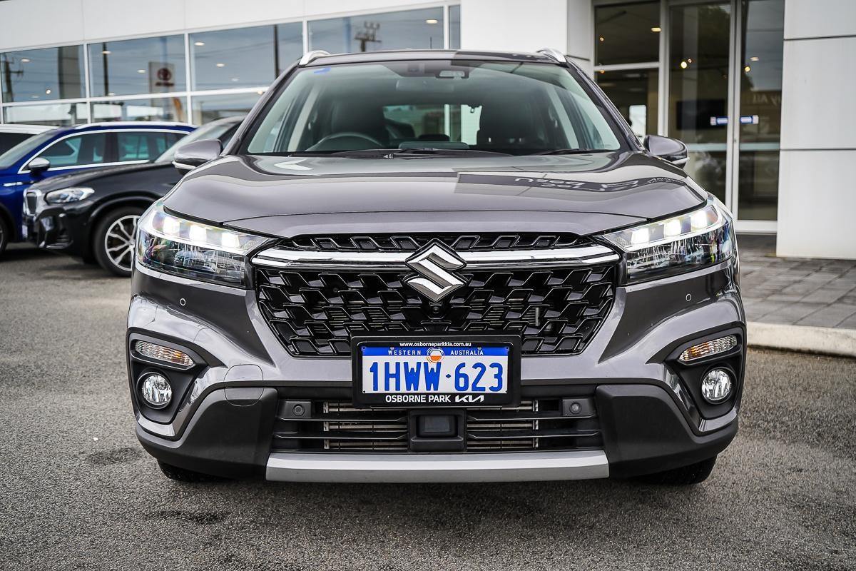 Suzuki S-cross image 4