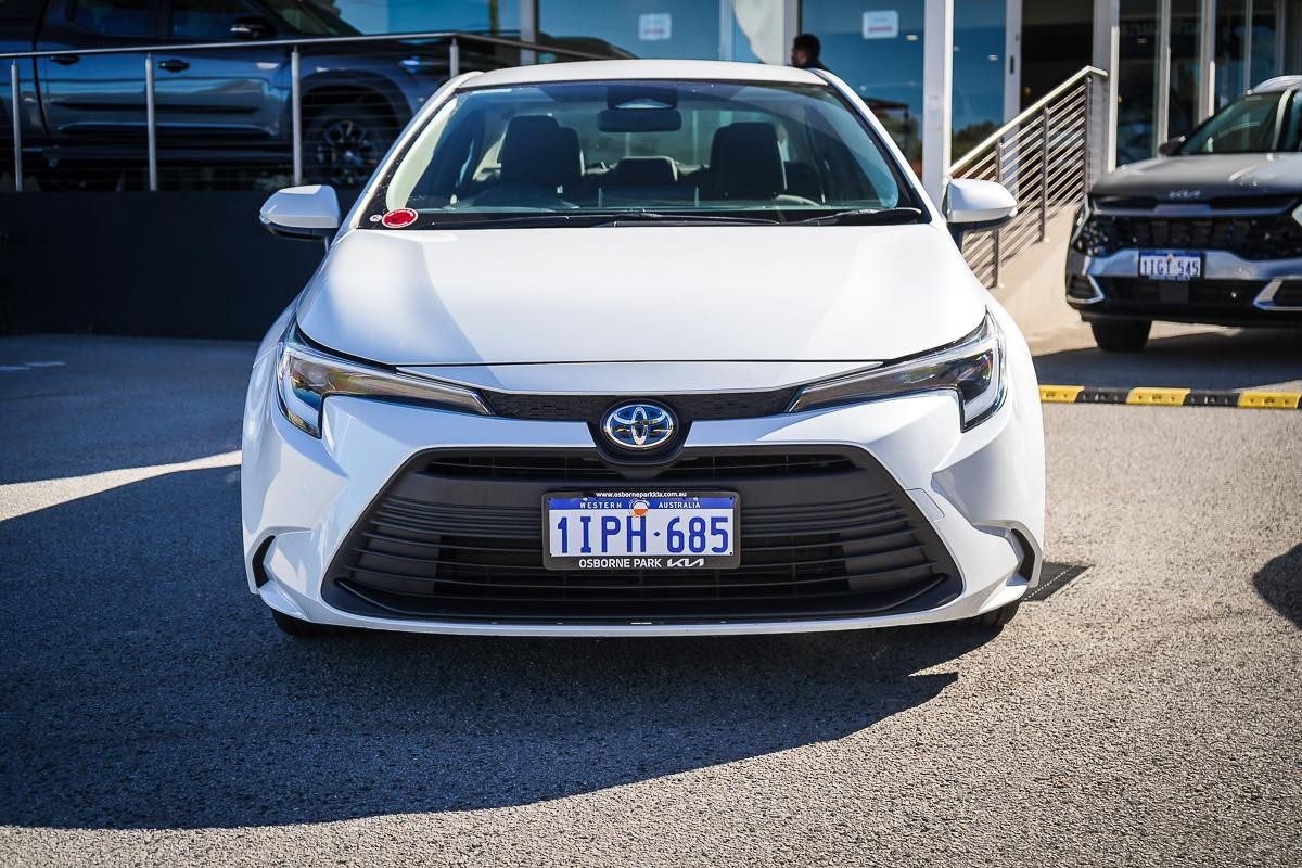 Toyota Corolla image 4