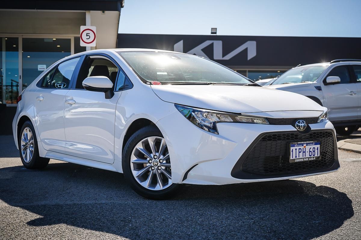 Toyota Corolla image 1
