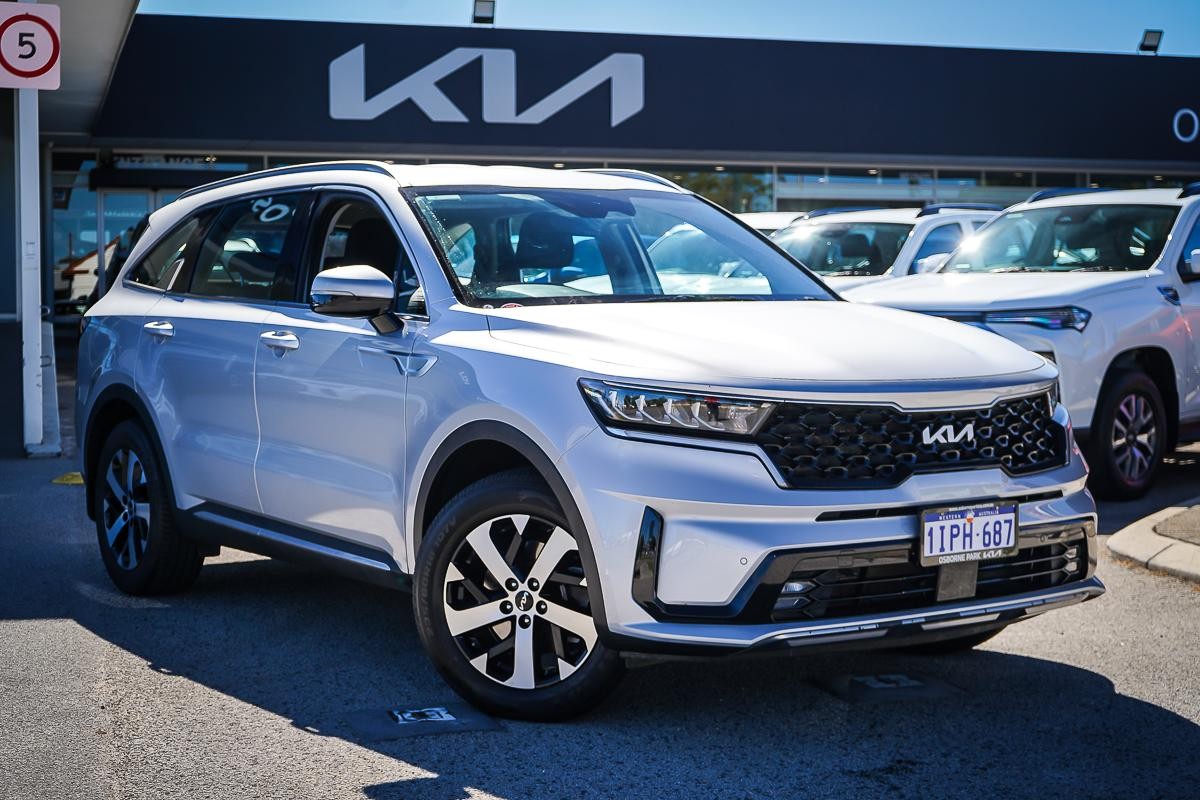 Kia Sorento image 1