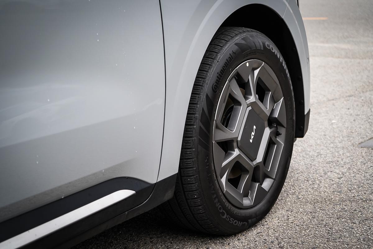 Kia Carnival image 3