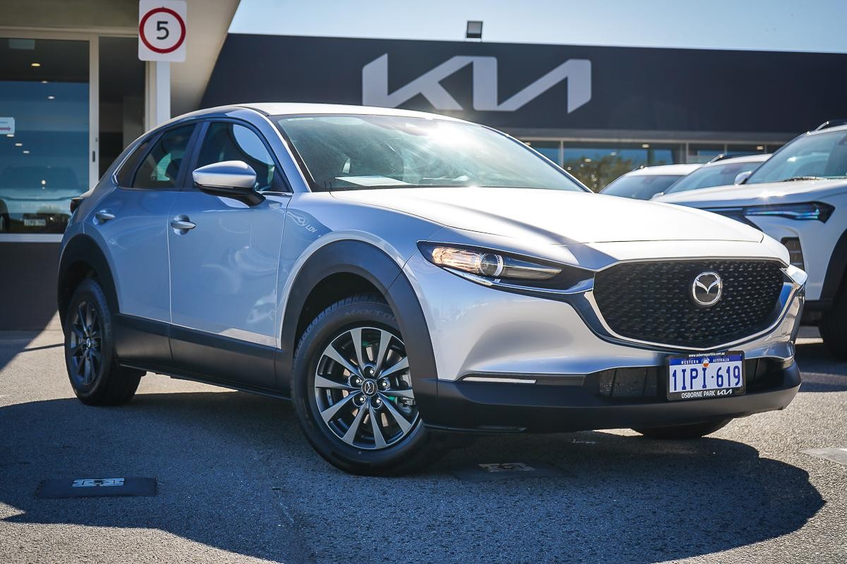 Mazda Cx-30 image 1