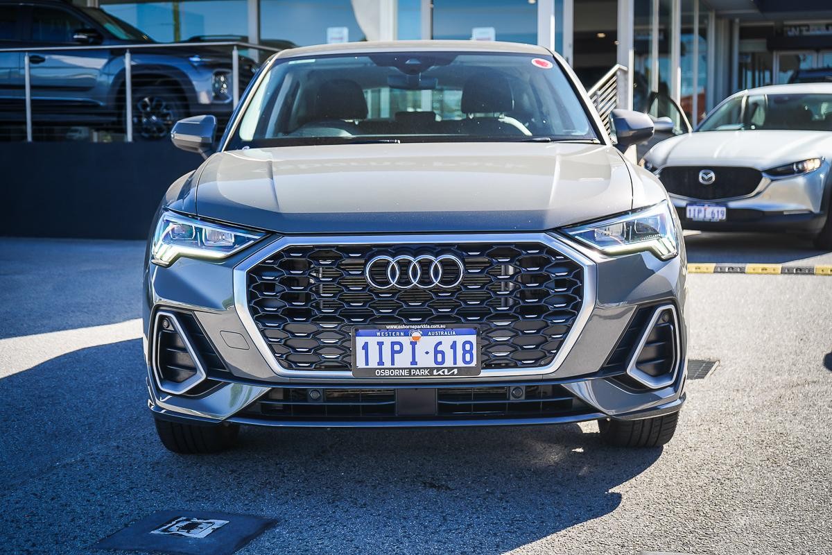 Audi Q3 image 4