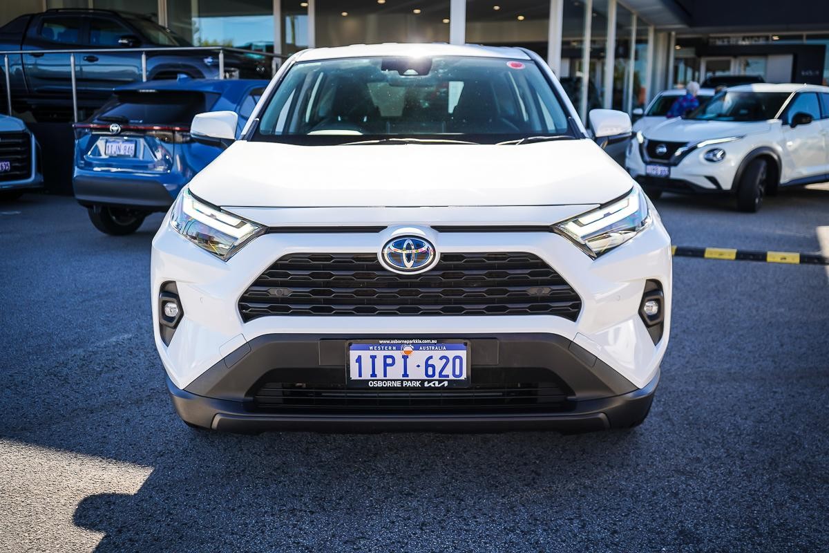 Toyota Rav4 image 4