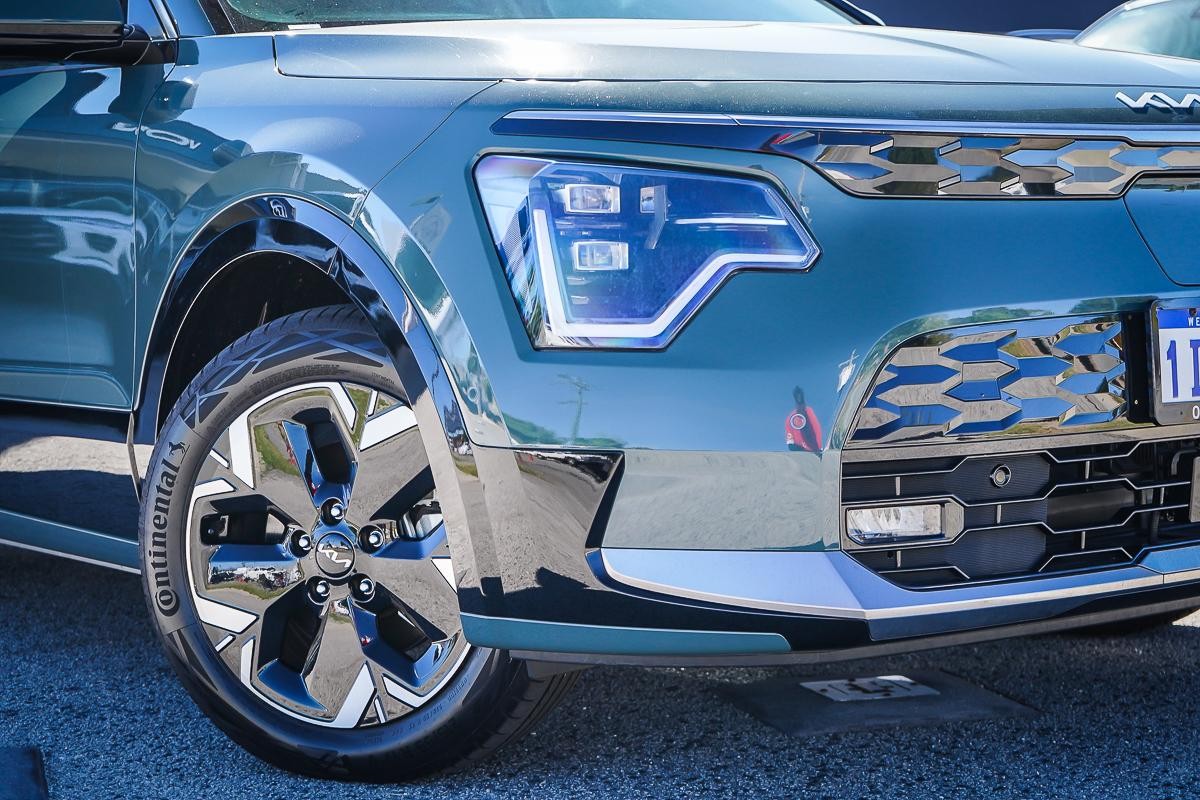 Kia Niro image 2