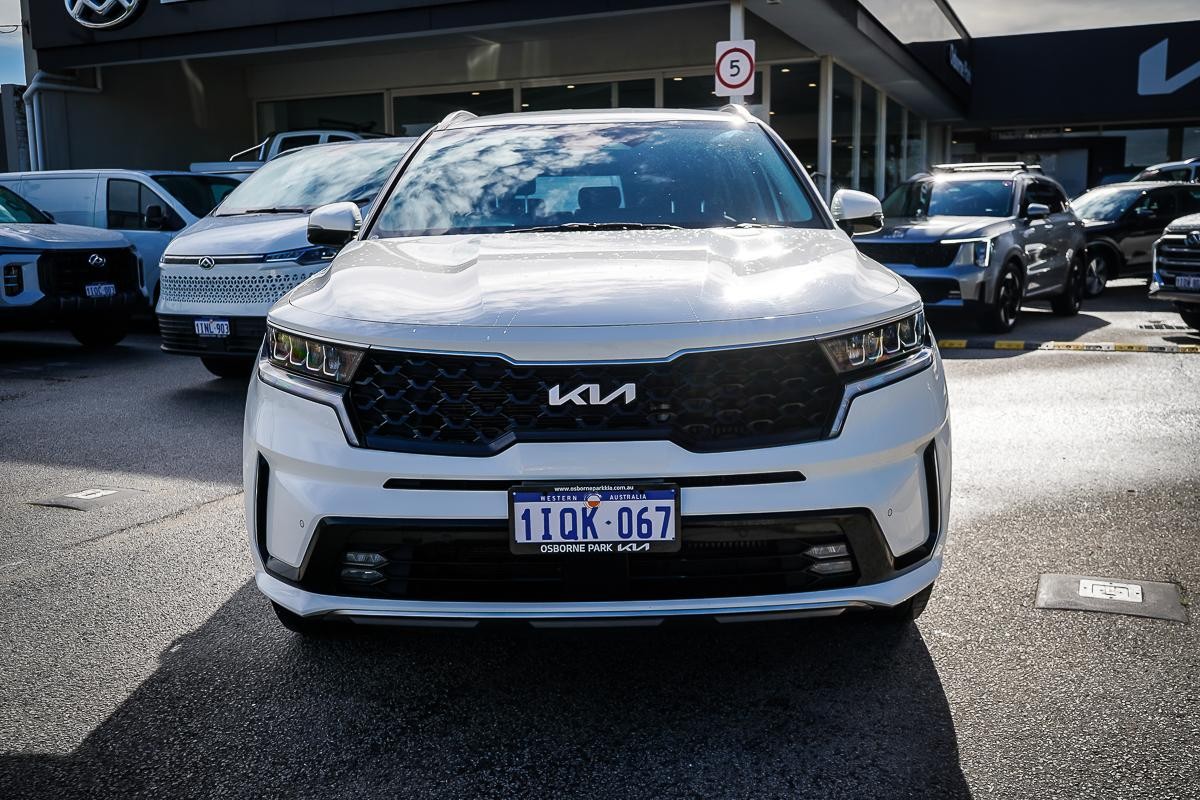Kia Sorento image 4