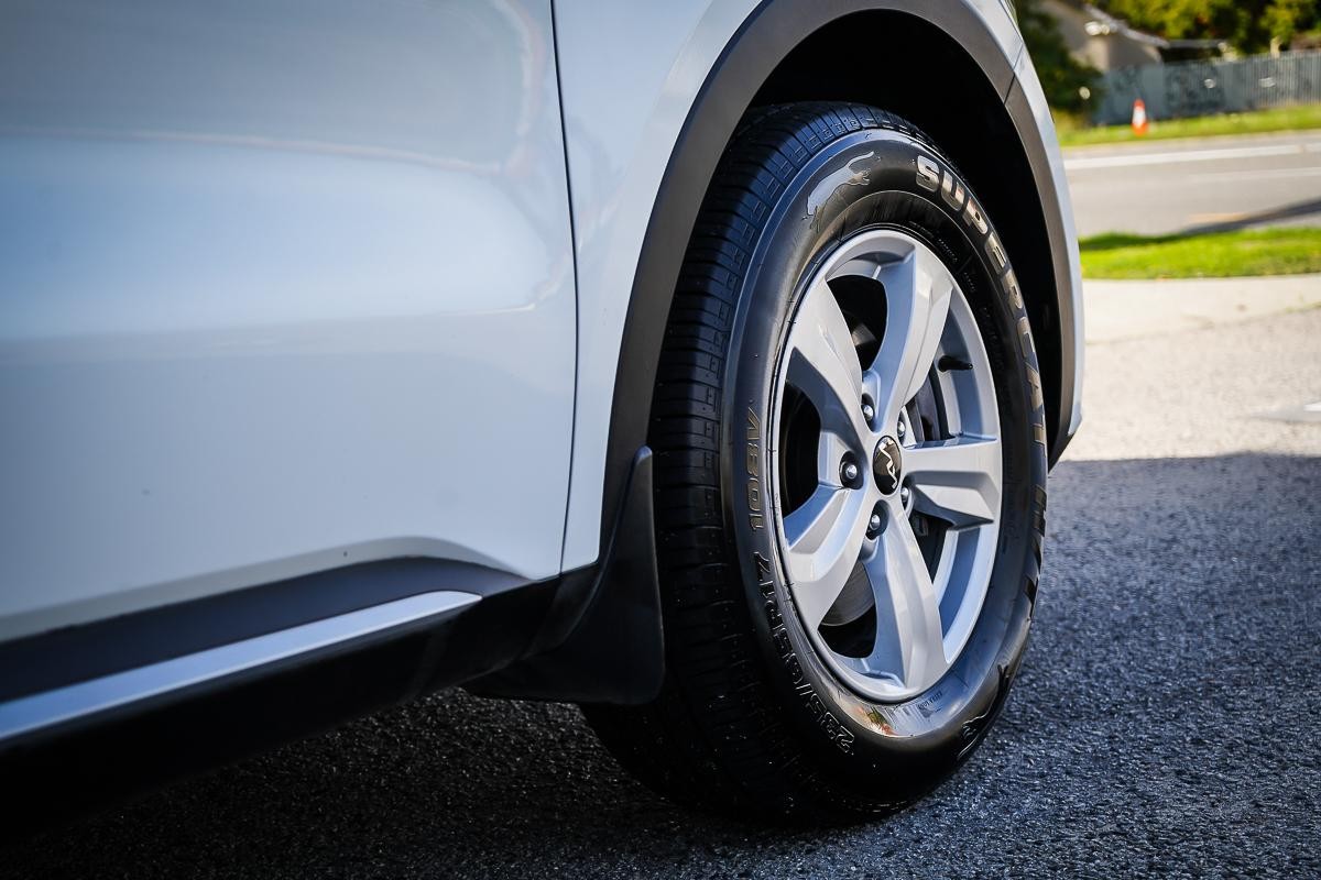 Kia Sorento image 3